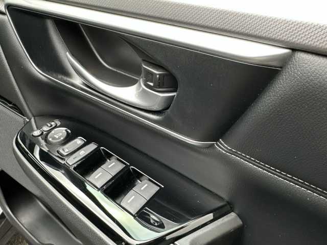 Honda CR-V Hybrid 2.0 i-MMD Hybrid SR 5dr eCVT 