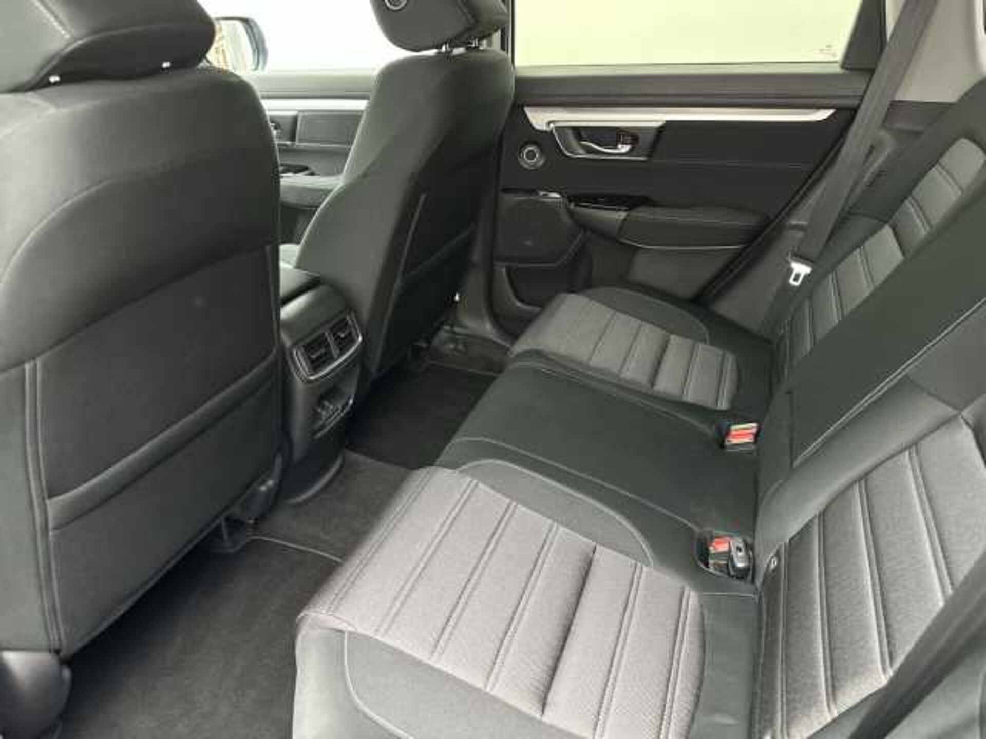 Honda CR-V Hybrid 2.0 i-MMD Hybrid SE 2WD 5dr eCVT 