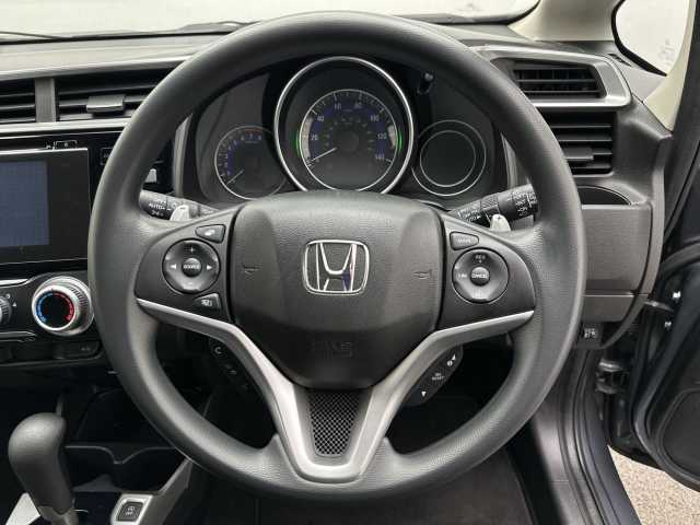 Honda Jazz 1.3 i-VTEC SE 5dr CVT 