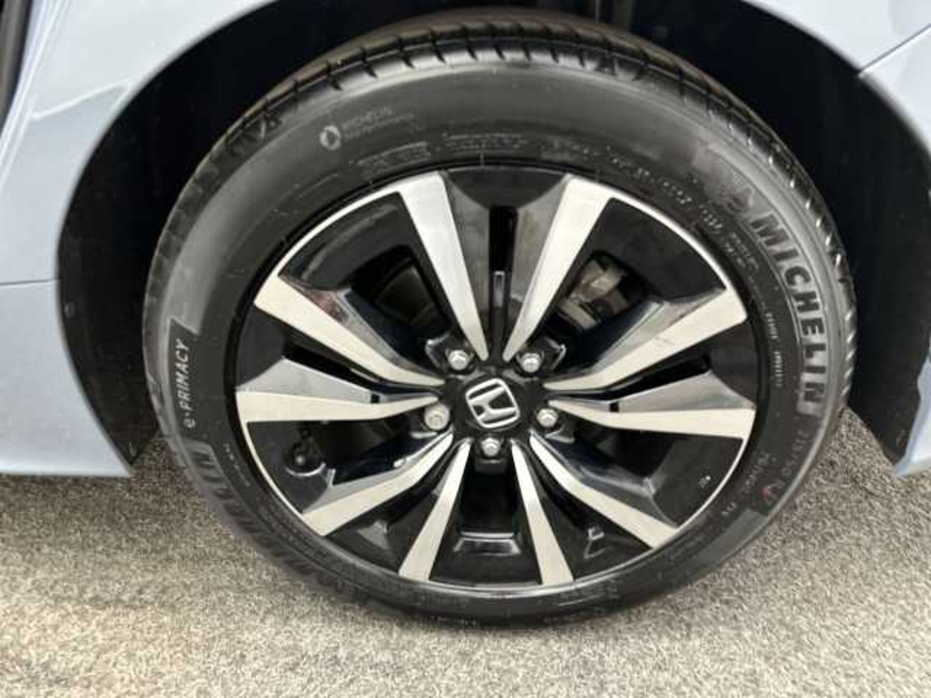 Honda Civic Hybrid 2.0 eHEV Elegance 5dr CVT 
