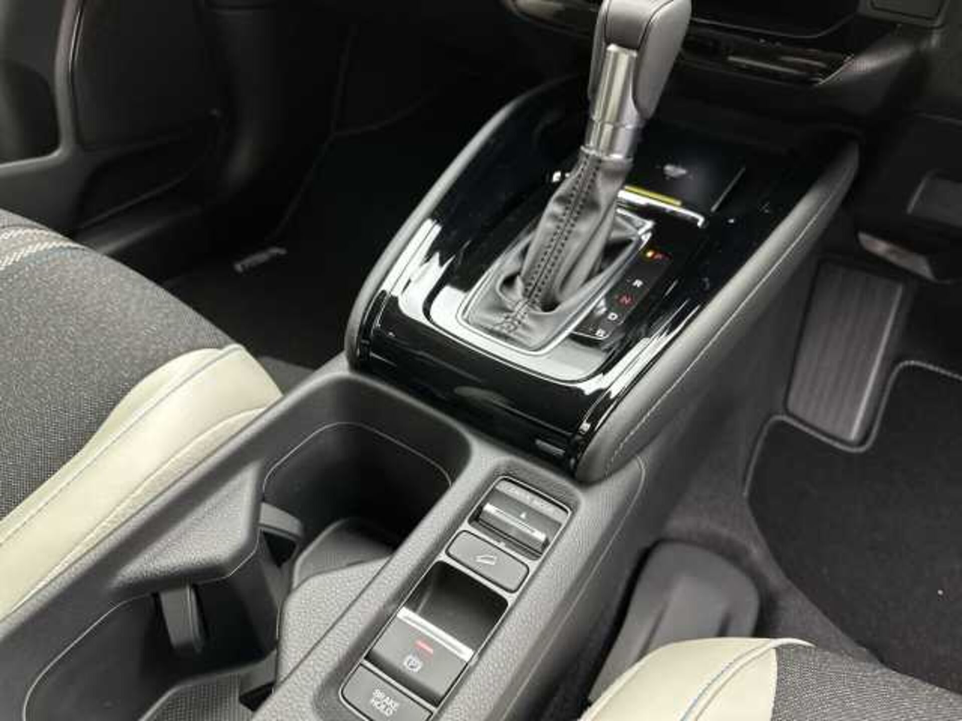 Honda HR-V e:HEV 1.5 eHEV Advance Style 5dr CVT 