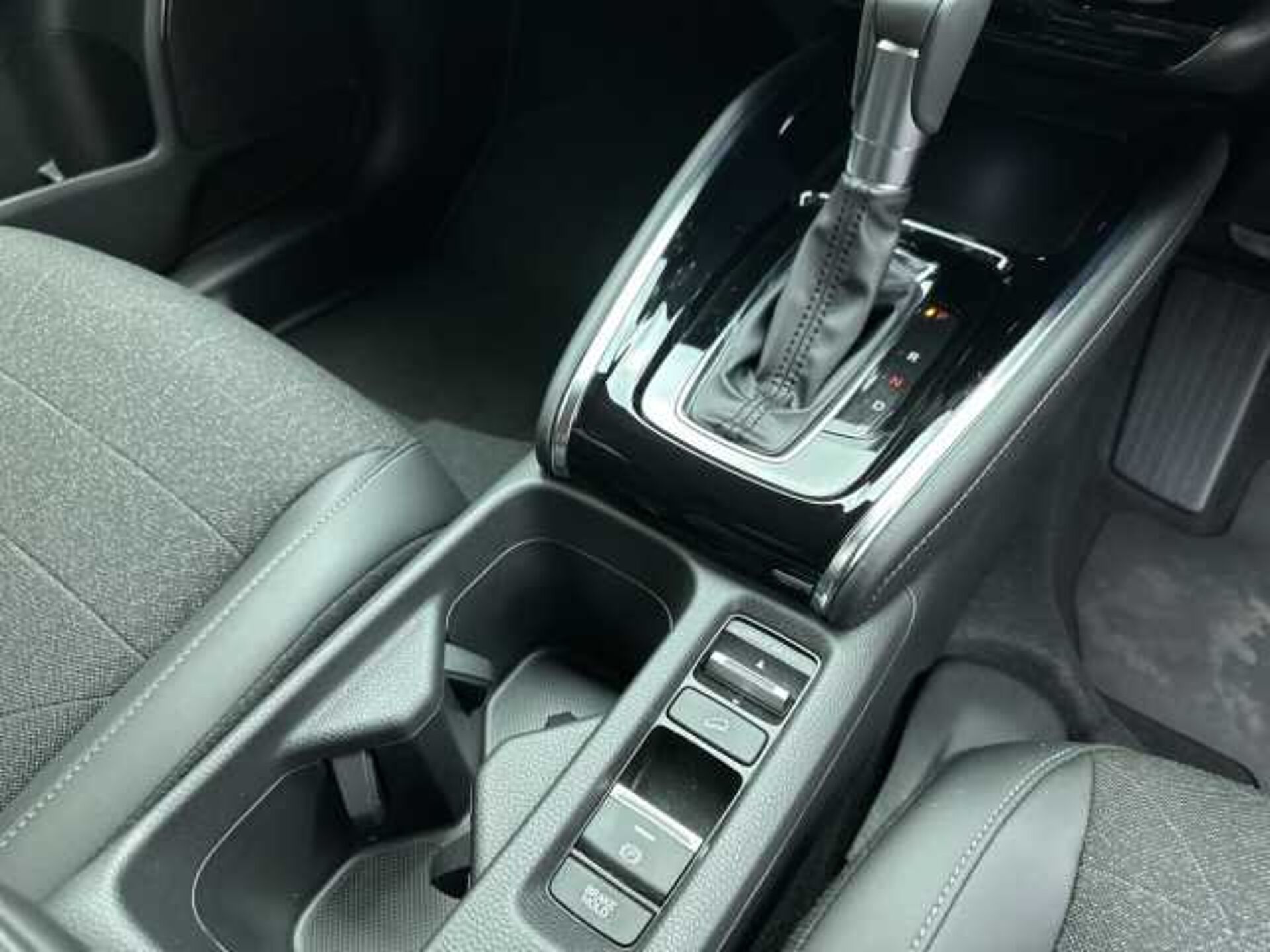 Honda HR-V e:HEV 1.5 eHEV Advance 5dr CVT 