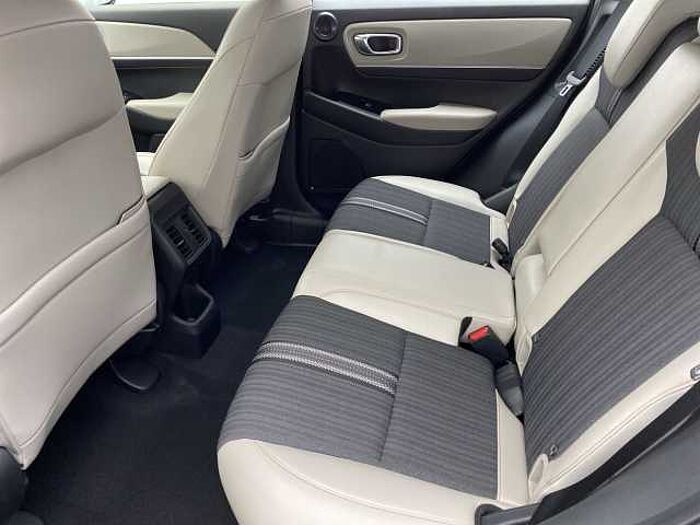 Honda HR-V Hybrid 1.5 i-MMD (131ps) Advance Style eCVT 5-Door 