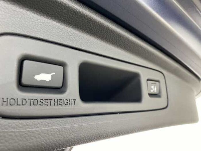 Honda CR-V e:HEV 2.0 i-MMD (184ps) AWD Elegance Hybrid eCVT 