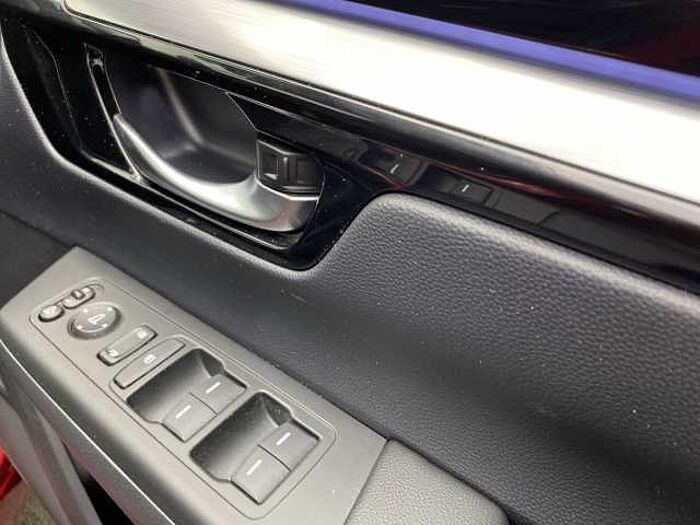 Honda CR-V e:HEV 2.0 i-MMD (184ps) AWD Elegance Hybrid eCVT 