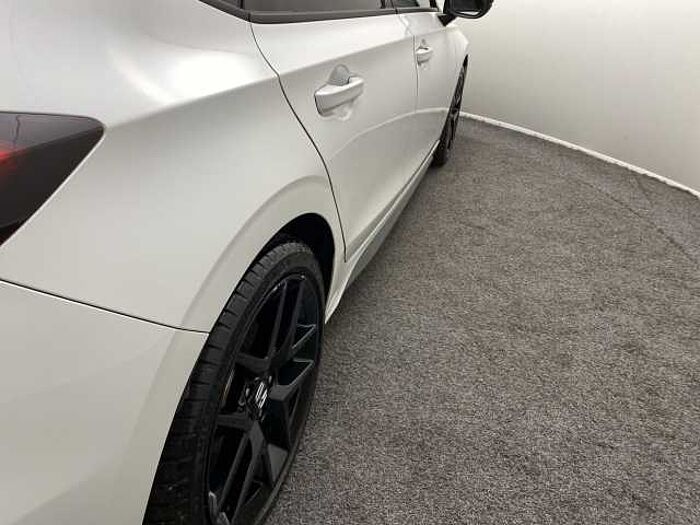 Honda Civic Hybrid 2.0 i-MMD (184ps) Sport Hybrid 1993cc 