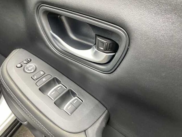 Honda ZR-V e:HEV 2.0 i-MMD (184ps) Sport Hybrid eCVT 