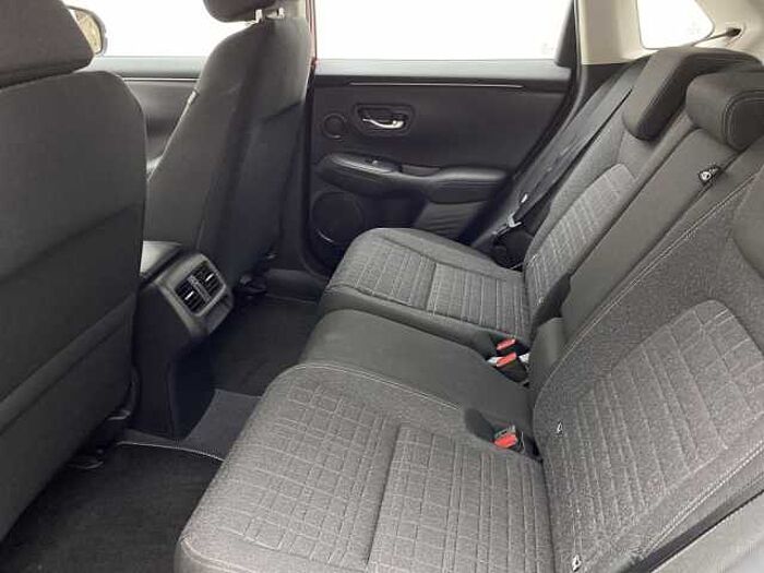 Honda ZR-V e:HEV 2.0 i-MMD (184ps) Elegance Hybrid eCVT 