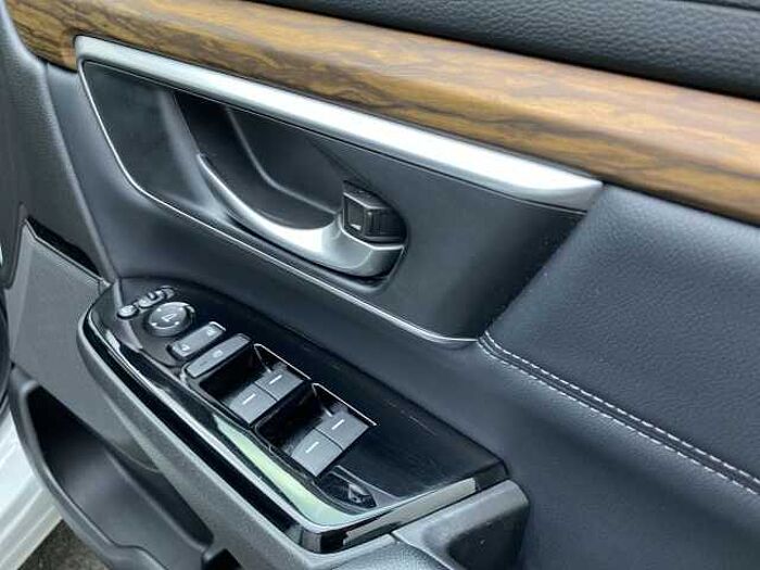 Honda CR-V Hybrid 2.0 i-MMD Hybrid SR 5dr eCVT 