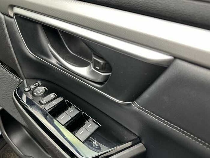 Honda CR-V Hybrid 2.0 i-MMD Hybrid SR 5dr eCVT 