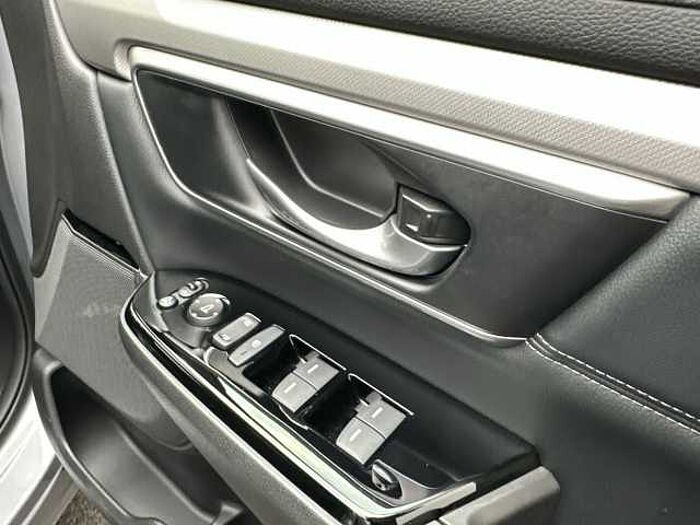Honda CR-V Hybrid 2.0 i-MMD Hybrid SR 2WD 5dr eCVT 