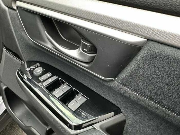 Honda CR-V Hybrid 2.0 i-MMD Hybrid SE 5dr eCVT 