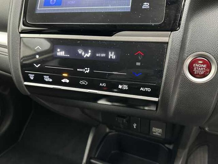 Honda Jazz 1.3 EX Navi 5dr 