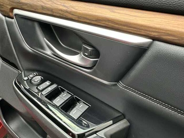 Honda CR-V Hybrid 2.0 i-MMD Hybrid SR 5dr eCVT 