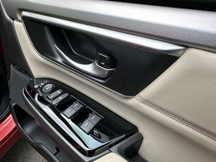 Honda CR-V Hybrid 2.0 i-MMD Hybrid SR 2WD 5dr eCVT 