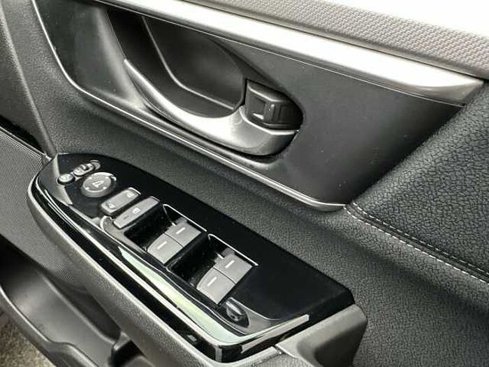 Honda CR-V Hybrid 2.0 i-MMD Hybrid SE 5dr eCVT 