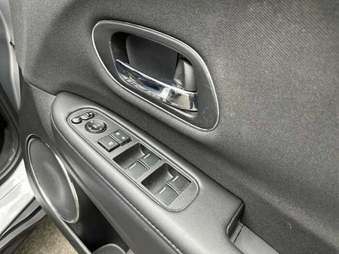 Honda HR-V 1.5 i-VTEC SE CVT 5dr 