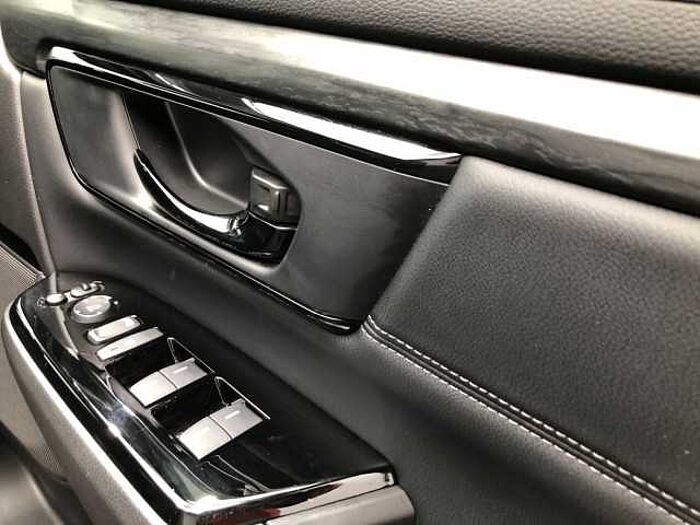 Honda CR-V Hybrid 2.0 i-MMD Hybrid Sport Line 2WD 5dr eCVT 