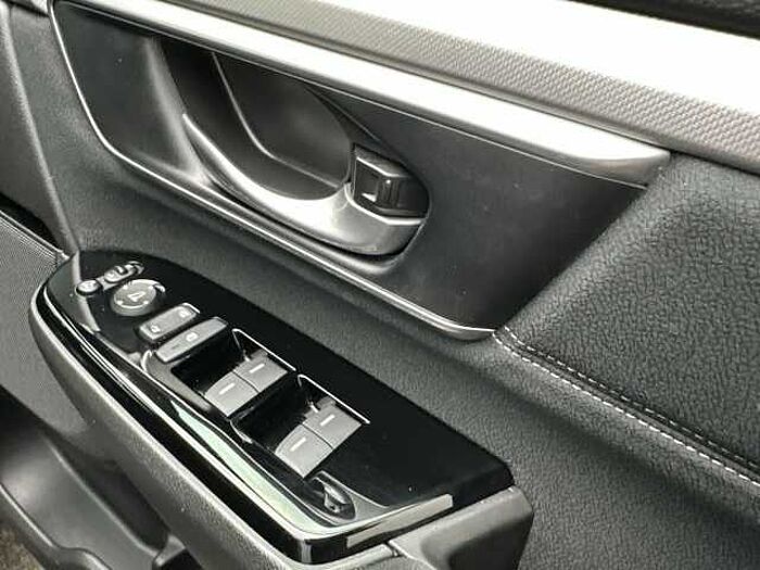 Honda CR-V Hybrid 2.0 i-MMD Hybrid SE 2WD 5dr eCVT 