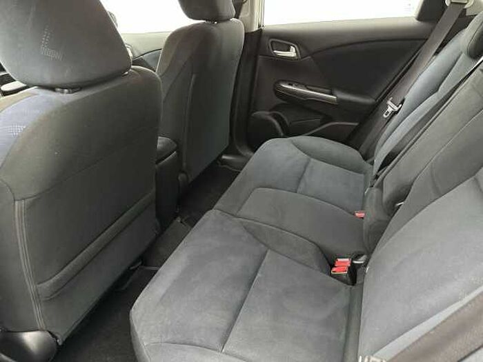 Honda Civic Tourer 1.8 i-VTEC SE Plus 5dr Auto 