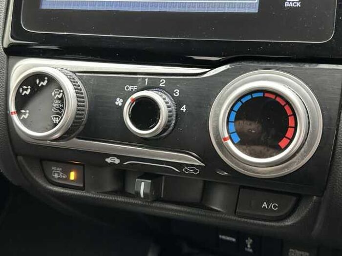 Honda Jazz 1.5 i-VTEC Sport 5dr CVT 