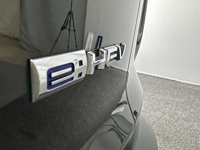 Honda CR-V Hybrid 2.0 i-MMD Hybrid Sport Line 2WD 5dr eCVT 