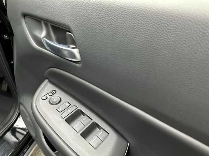 Honda Jazz Hybrid 1.5 i-MMD Hybrid Crosstar Advance 5dr eCVT 