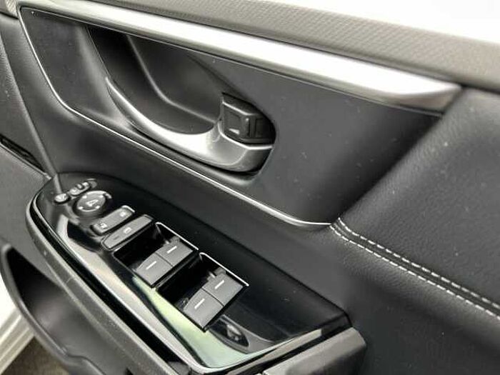 Honda CR-V Hybrid 2.0 i-MMD Hybrid SR 5dr eCVT 