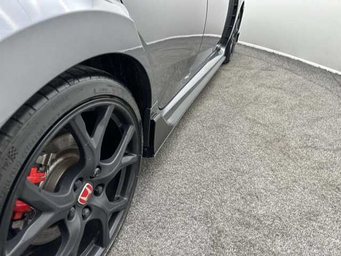 Honda Civic Type R 2.0 VTEC Turbo Type R Sport Line 5dr 
