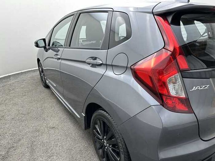 Honda Jazz 1.5 i-VTEC Sport 5dr Navi CVT 