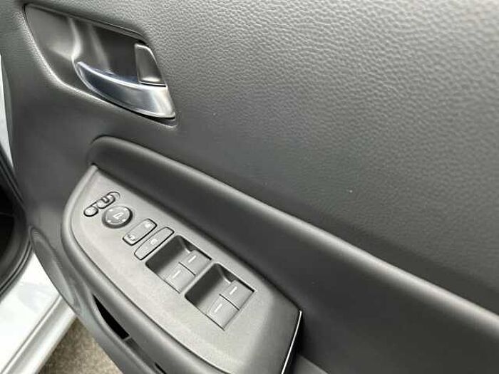 Honda Jazz Hybrid 1.5 i-MMD Hybrid Advance 5dr eCVT 
