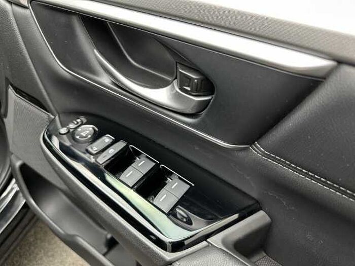 Honda CR-V Hybrid 2.0 i-MMD Hybrid SR 5dr eCVT 
