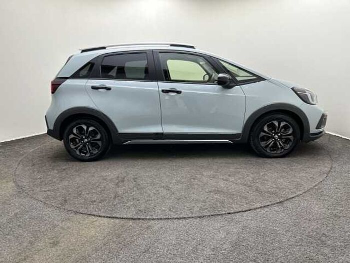 Honda Jazz e:HEV 1.5 i-MMD Hybrid Crosstar Advance 5dr eCVT 