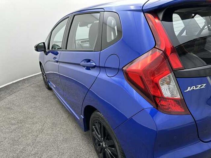 Honda Jazz 1.5 i-VTEC Sport Navi 5dr 